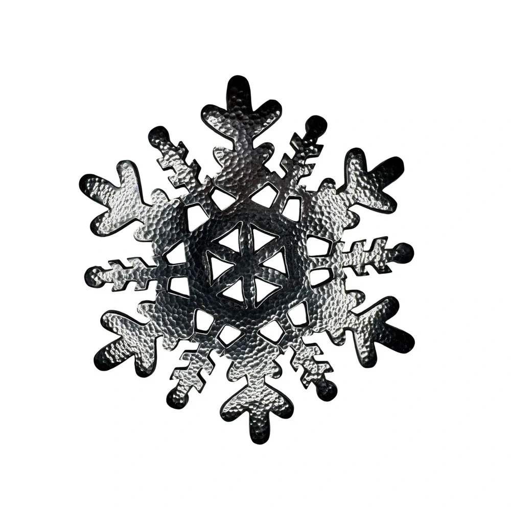 Crate & Barrel Trivet Snowflake 8in Silver Aluminum Hammered Metal Holiday Decor